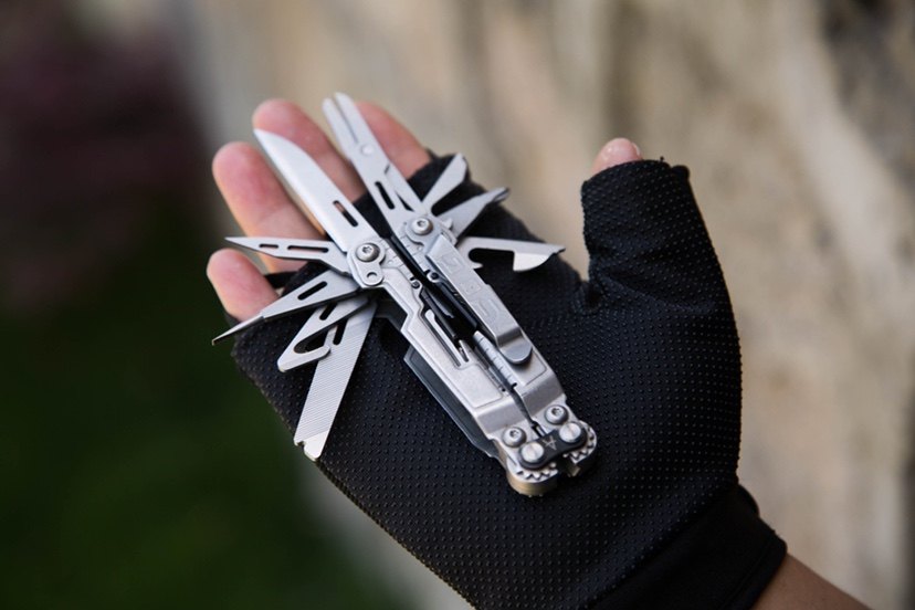 American SOG genuine PP1001 small and powerful multi-function tool pliers combination tool pliers outdoor equipment