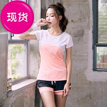 The new Korean version of the grid r gas sportswear gym running quick-drying yoga fitness suit short-sleeved shorts cover