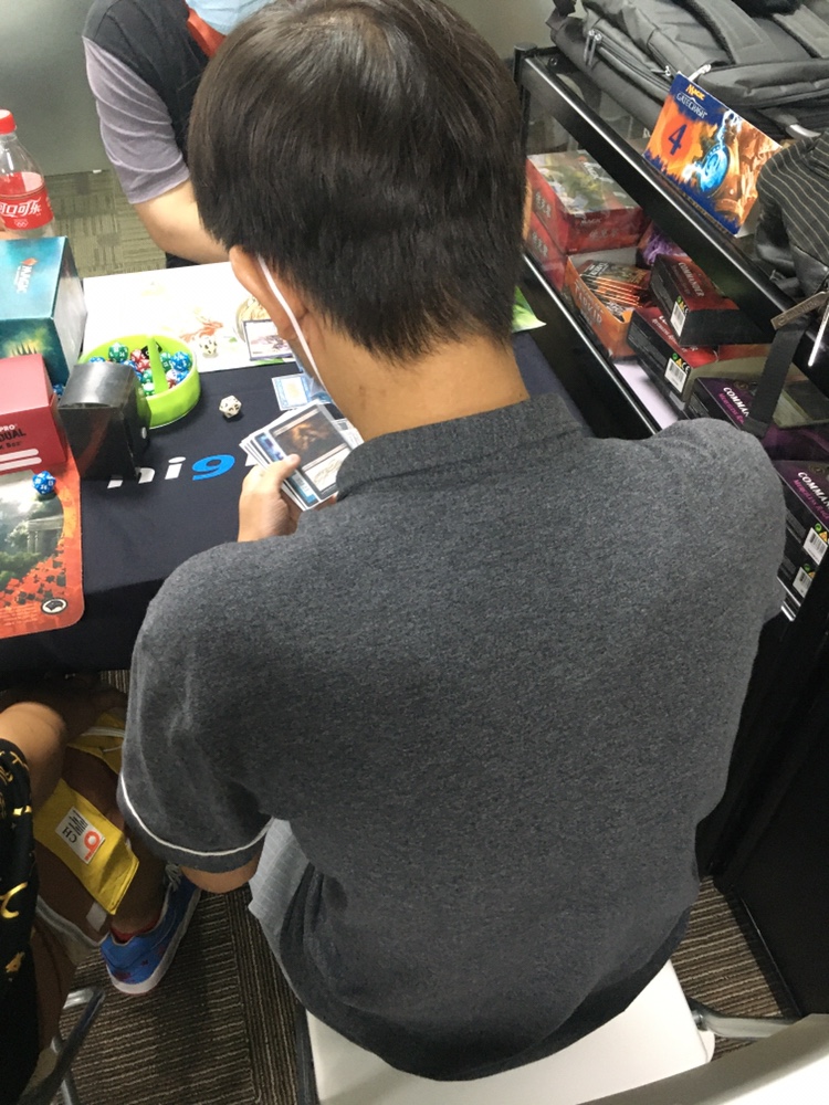 Exclusive hyperlinks for the price difference