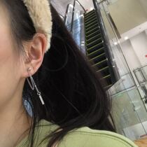 Silver needle simple niche chain punk tassel earclip low-key Joker a two-wear cold wind earring earring female
