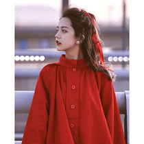 European station red long-sleeved shirt womens 2022 early autumn new design sense niche high-end net red top