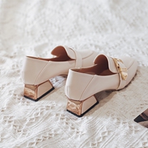 Leather shoes women 2022 new spring and summer all-match British slip-on thick-heeled small leather shoes mid-heel loafers
