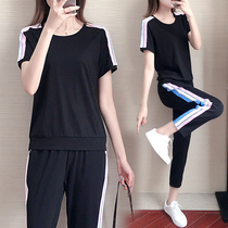 Summer clothing 2021 New Korean sports suit women fashion round neck short sleeve top casual pants age two-piece tide