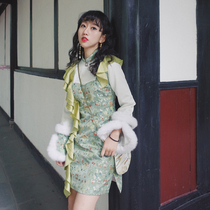 Huang Niuniu classmates original homemade caryophyllum green and wind Mao Mao autumn and winter long-sleeved modified cheongsam skirt women