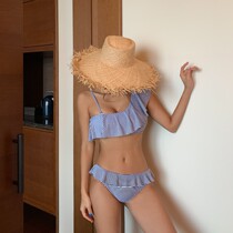 2020 new high elastic with chest pad backless split swimsuit female Japanese and Korean sexy striped shoulder bikini