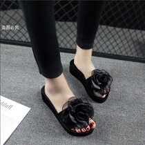 When wearing outside with thick bottom womens slippers summer new word drag slope with Korean version of beach shoes seaside muffin cool drag 