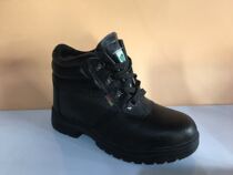 Steel head labor protection shoes Work toe layer cowhide warm boots Oil resistant and anti-smashing 43 44