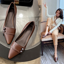 British style small leather shoes 2021 new commuter all-match pointed high heels leather thick heel retro heel shoes women