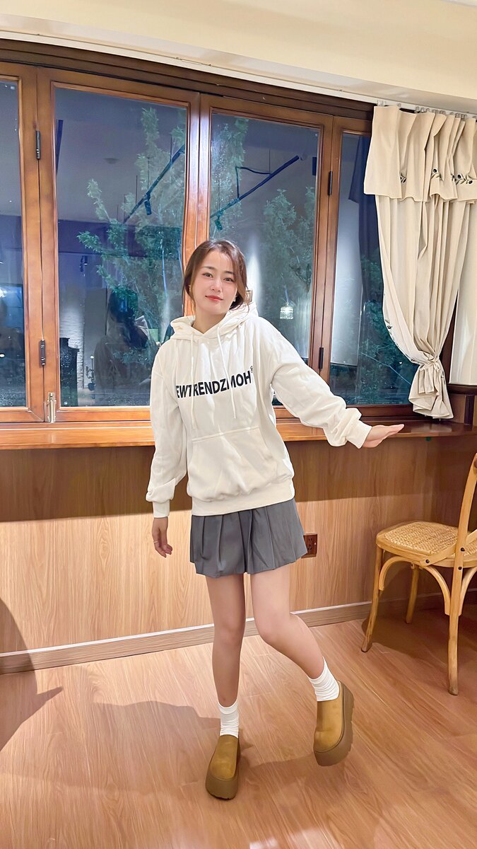 cvrv勃肯包头半拖鞋：7.5cm松糕底的春日慵懒显高美学