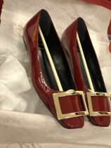 roger vivier tropette spring light mouth patent leather red flat square buckle square toe shoes