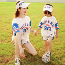 Parent-Child clothing 2021 summer thin net red mother and child mother womens Twittering foreign atmosphere a family of three four sports suit