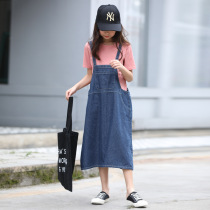 Korean version of the new summer girls suspenders long loose suspender skirt middle and big childrens casual personality literary fan denim skirt