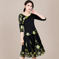 2020 New Fan Dans Spring and Summer Middle-aged and Old Dancing Clothes Dress Black Lace Competition
