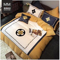 Cavity tuning lucky grass appliqued with cloth embroidered and spliced with four sets of 60s gonne satin full cotton quilts with brown yellow minimalist bed