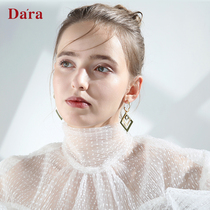 Daila 925 silver pin personality geometric earrings female summer style European and American Joker Net Red advanced sense exaggerated ear ornaments