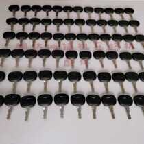 The Tianshun Great Wall spreading machine ignition key starts the switch key to start the key switch Tianshun Great Wall