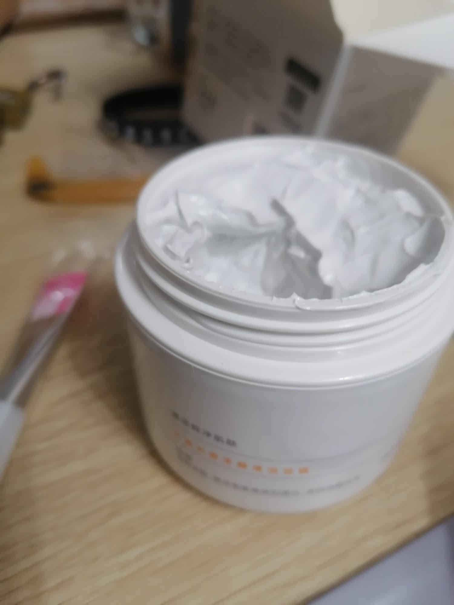 艾遇泥膜涂抹面膜值不值得买?看完这篇超详细评测再决定!