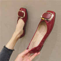 Hong Kong tide brand leather single shoes womens flat 2020 new spring shallow square head wild casual soft-soled Doudou shoes