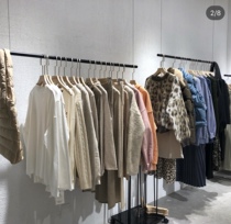 Clothing store display rack hanger black wall wall hanging womens clothing store stainless steel ceiling hanging hanger hanging shelf