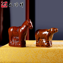 Ceramic womens ancient cows and mens ancient horses burial materials Cemetery burial burial and funeral supplies