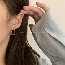 Elliptical geometric irregular earrings female tide simple fashion versatile personality earrings niche design sense advanced earrings