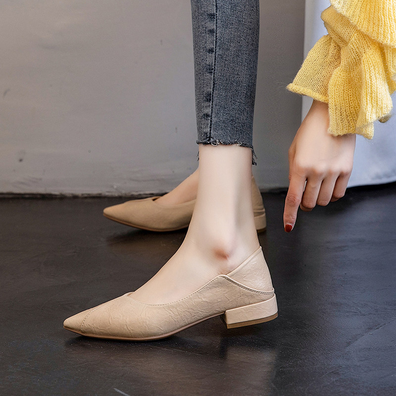 Tide Cards Single Shoes Woman 2023 Spring Summer New Low Heel Tip 100 Hitch Soft Leather Shallow Mouth Big Code Coarse Heel Working Shoes Women Shoes-Taobao