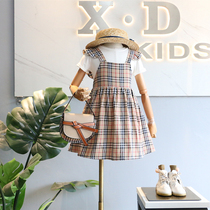 Brand childrens clothing 2019 spring clothes new girls foreign style English style crinkle belt lattice skirt T-shirt two-piece suit