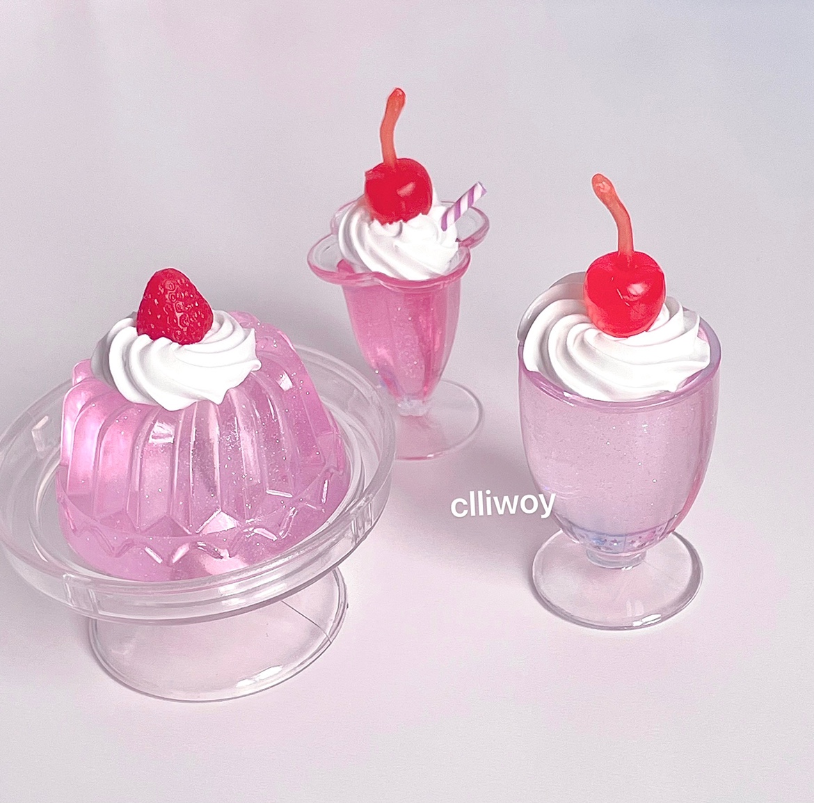 Sichi Wuwu strawberry pudding strawberry soda cute pendant small girl heart airbag bracket childlike ornament