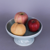 Qing Qianlong shadow green glaze birthday high foot fruit plate antique porcelain play Dong ornaments Jingdezhen soft decorations
