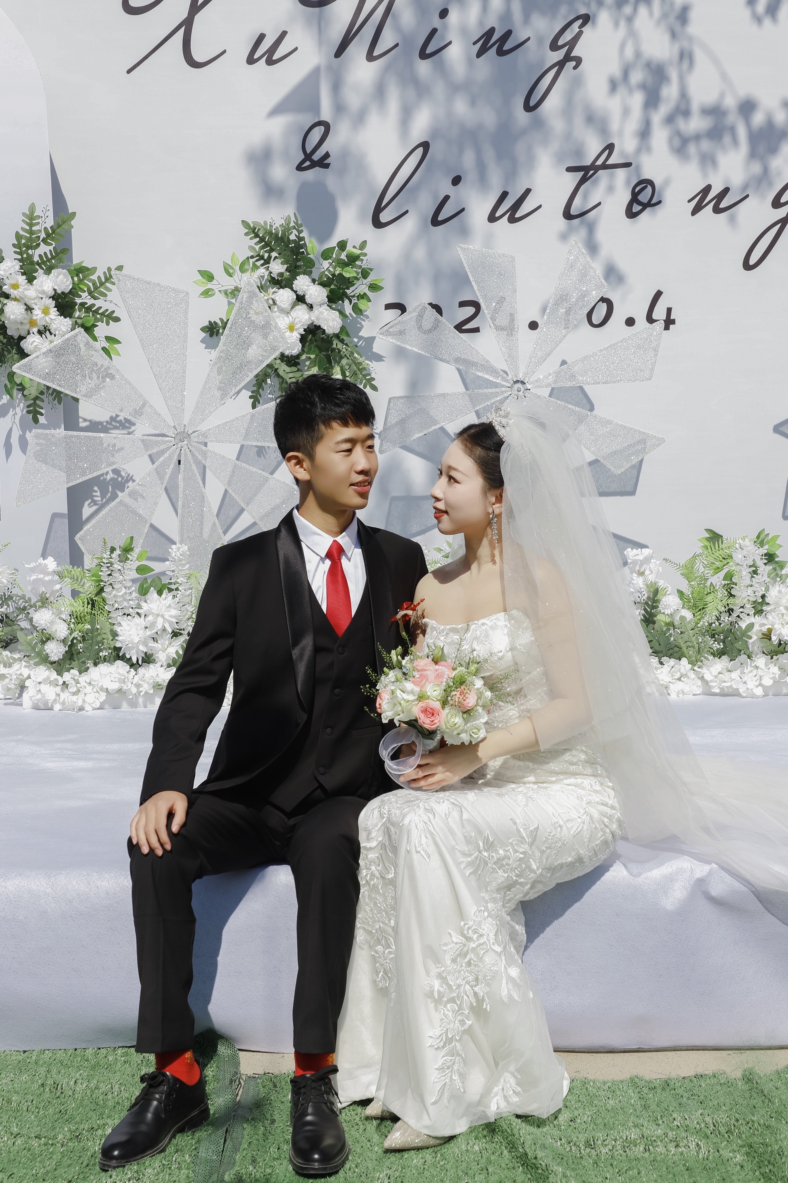 7or9明星同款婚鞋：秀禾婚纱两穿的人鱼姬舒适美学