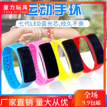 Custom creative small gifts Kindergarten children birthday gifts Batch Orangutan hand gifts Primary school class prizes Practical