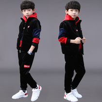 Boys autumn and winter golden velvet set 2021 new childrens clothing plus velvet padded medium-big child foreign-style three-piece tide