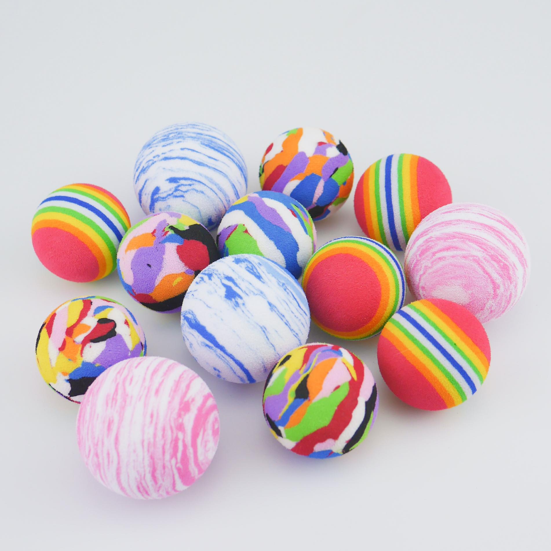Cat toy ball Dog tease cat ball Pet rainbow ball EVA rubber toy ball gnaw micro elastic mute ball