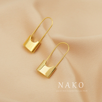 NAKO personality temperament tide creative design pin lock earrings 2021 New Tide metal cold wind earrings