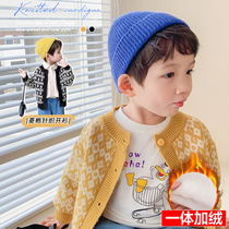Boy sweater jacket 2022 new integrated suede knit cardiovert baby cardiovert autumn clothes Korean version childrens blouse child clothing