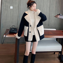 Vanya Lamb Coat Woman Winter Han Edition Little Little Short Clothes Wear Clothes