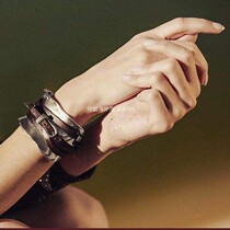 Recommended Spanish UNOde50IBIZA cowhide silver bracelet men and women same style European and American light luxury INS exaggeration