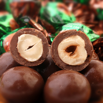 Russian imported hazelnut sandwich chocolate ball pure fat apricot nuts New Year snacks