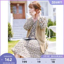 MSShe big code spring dress 2022 new fat younger sister tooling V collar wide shoulder sleeveless pocket suit waistcoat waistcoat