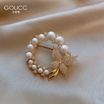 Upscale pearl brooch woman anti-walking light fastening Pin Suit Fixed Clothes Adornment Accessories 2021 New Tide summer