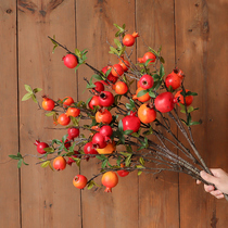 High-end emulated flower pomegranate flower fake flower fruit branches Chinese berries swaying pieces retro living room table to decorate flower bouquet