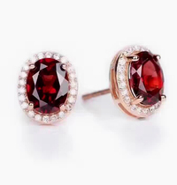 (Cheng Cheng Fan Exclusive) wine red blazing gift 925 silver inlaid 6 * 8 mm natural pomegranate stone ear nail