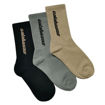 KANYE KANYE stockings Calabasas letters Tide brand four seasons fog High Street solid color high tube sports socks men