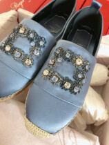 roger vivier domestic spot spring round head baby blue flower drill flat bottom satin fisherman shoes