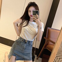 celinepianna fashion short sleeve T-shirt female summer Korean version swarm button design Feel Wrinkled blouse