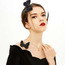 Jewelry jewelry shooting clothing necklace ring female model shooting casual girl model shooting model photo