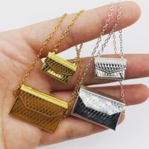 Spot 1 6 1 12 Female soldier mini metal bag Soldier accessories