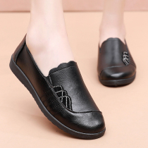 Middle-aged shoes Mommy leather shoes in autumn new anti-slippery soft soles old shoes comfortable and lightweight grandmother shoes