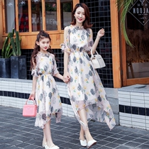 2020 Summer different parent-child dress mother dress chiffon long dress beach dress off-shoulder floral slim dress