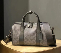 2022 New Men and Womens Baggage Single Shoulder Sabbath Bag Gotham24 Male Bag Boston Pillow Pack